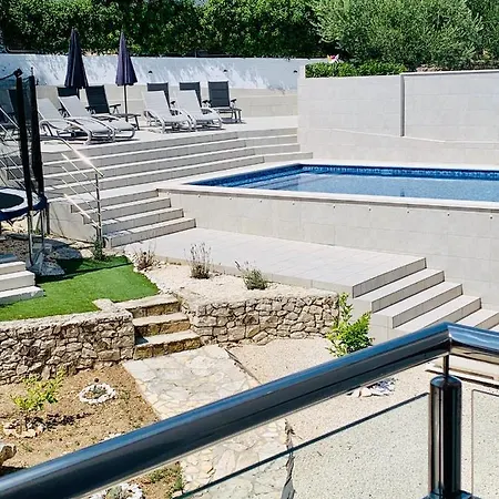 Villa Amica Trogir Exterior photo