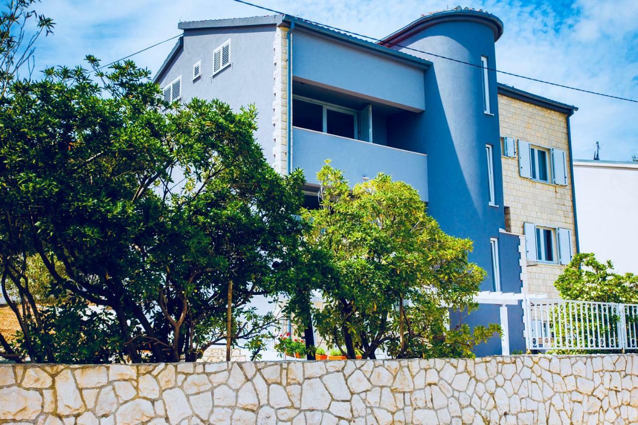 Apartment Amica Trogir