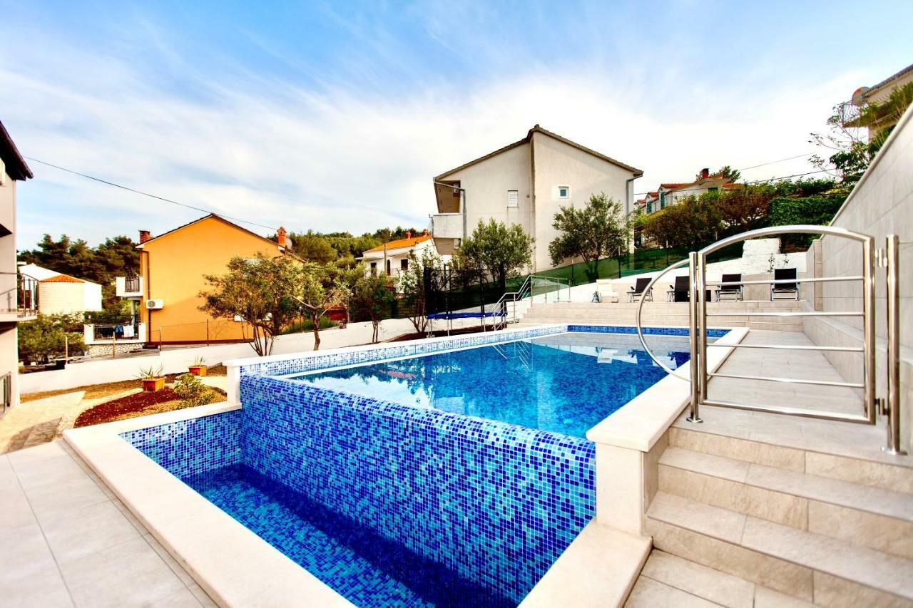 Apartment Amica Trogir